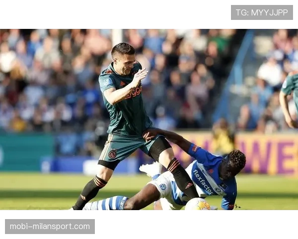 多特蒙德防守系统性失衡 空间结构存在攻守错位问题